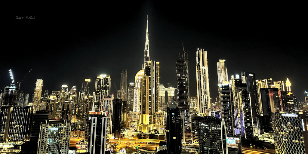 Dubai by Zeeshan Mallick